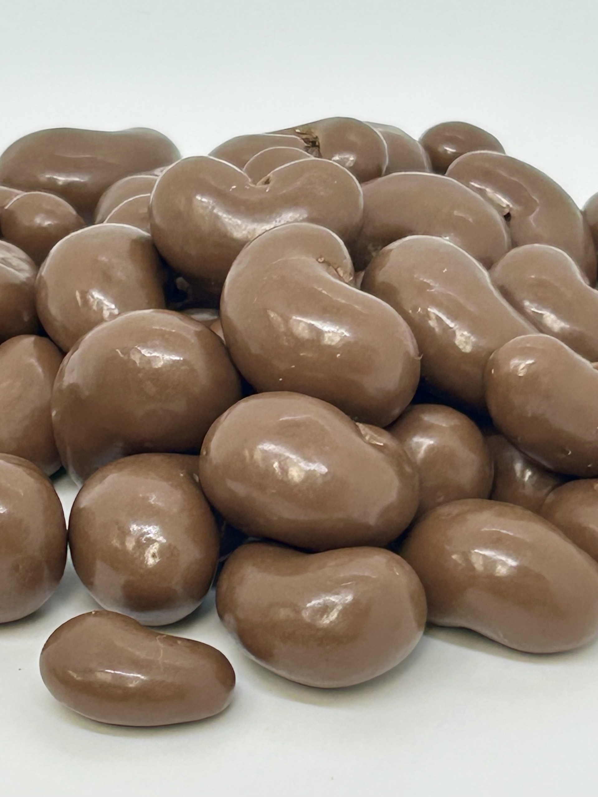 Chocolate Cashews - 12 oz